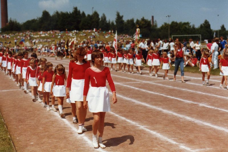 tl_files/inhalte/allgemein/galerien/chronik/1983-1 Gaukinderturnfest Stolberg von STG.JPG